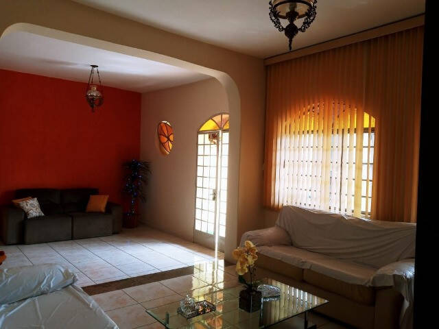 #01088 - Casa para Venda em Belo Horizonte - MG