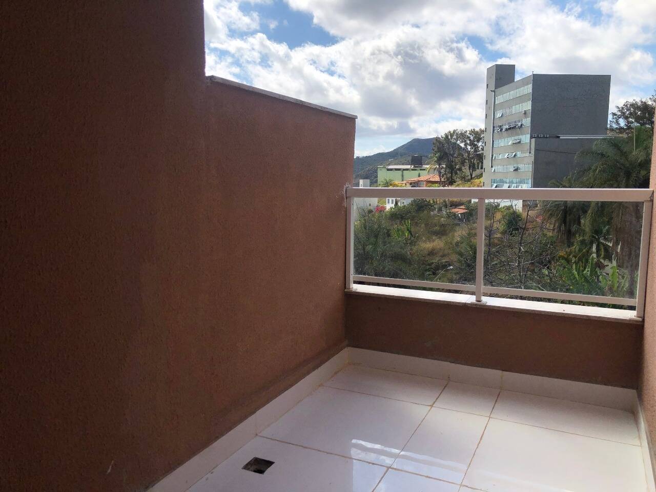 #01329 - Apartamento para Venda em Nova Lima - MG